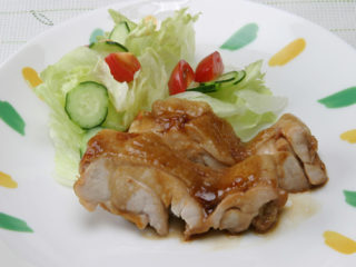 保育園の焼き・炒め物レシピ(鶏肉の照焼き)